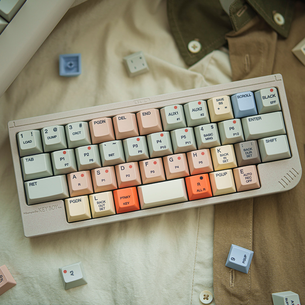 FBB キーキャップ S9000 レトロスタイルチェリーメカ - Retro Gaming Laptop のレビューと価格
