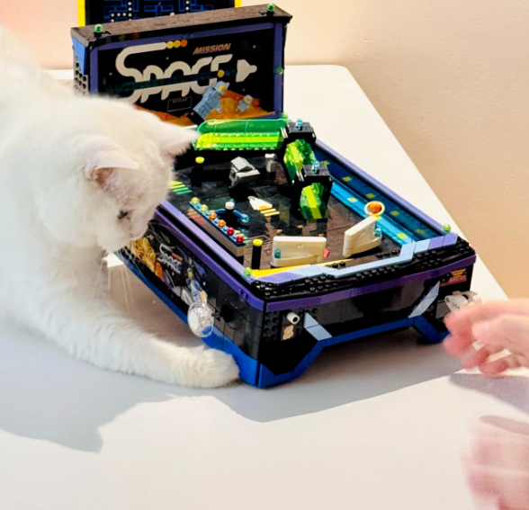 2274ピース スペースアーケードピンボールマシン ビルディ - Retro Gaming Lego のレビューと価格